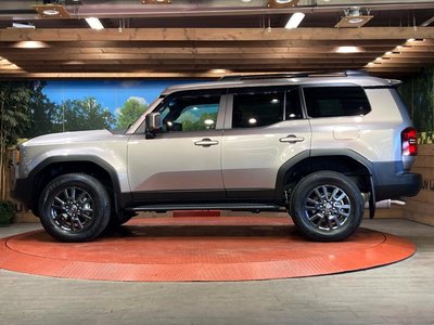 صورة مصغرة 23 لـ 2024 Toyota LAND CRUISER 250