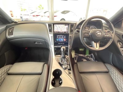 2020 NISSAN SKYLINE 照片 2