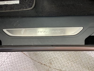 2020 LAND Rover RANGE ROVER VELAR — миниатюра 23