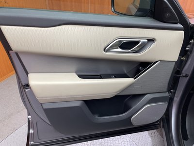 2020 LAND Rover RANGE ROVER VELAR — миниатюра 38