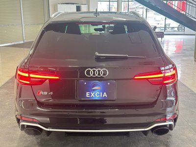 AUDI RS4 AVANT - 9