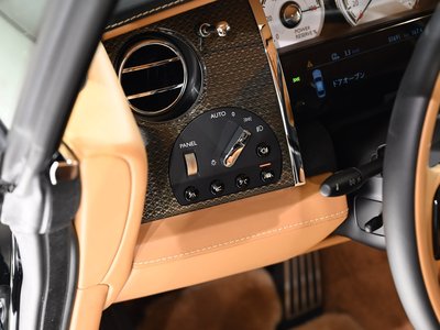2021 ROLLS-ROYCE WRAITH — миниатюра 32