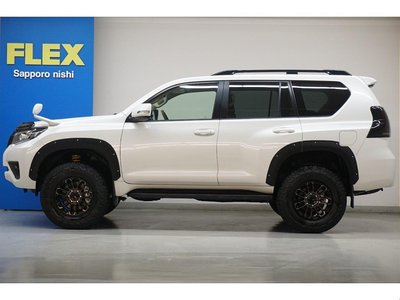 TOYOTA LAND CRUISER PRADO - 5
