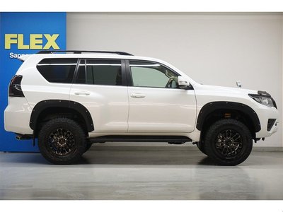 TOYOTA LAND CRUISER PRADO - 6