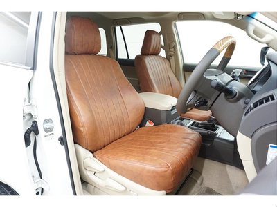 TOYOTA LAND CRUISER PRADO - 7