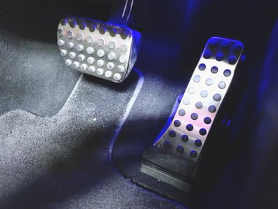 MERCEDES-BENZ GLC - 9