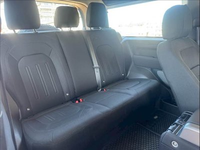 LAND ROVER DEFENDER - 7