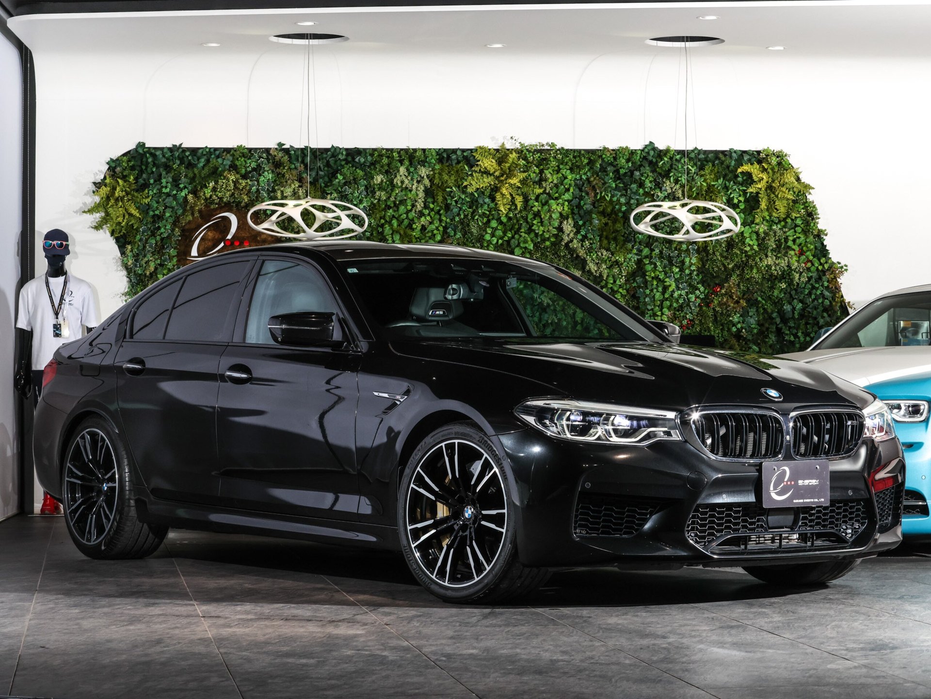 BMW M5 - View 1