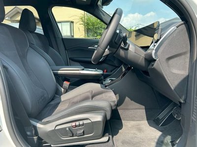 2025 BMW X1 — миниатюра 11