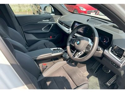 2025 BMW X1 — фото 10