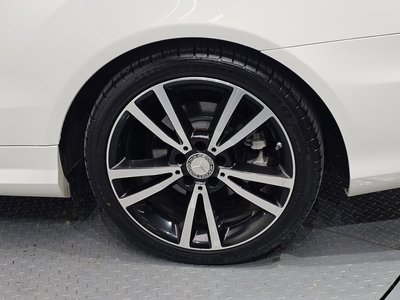 MERCEDES-BENZ E-CLASS - 6