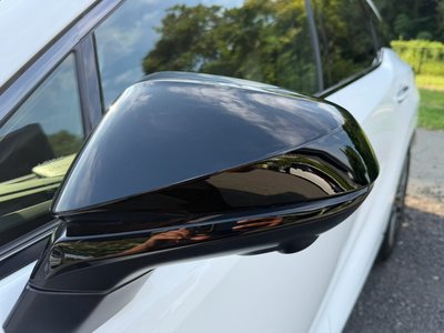 صورة 9 لـ 2023 Lexus RX