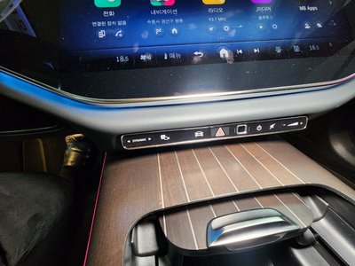 2025 Mercedes-BENZ E-CLASS — миниатюра 14