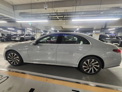 2025 Mercedes-BENZ E-CLASS — фото 3
