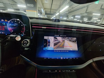 2025 Mercedes-BENZ E-CLASS — миниатюра 13