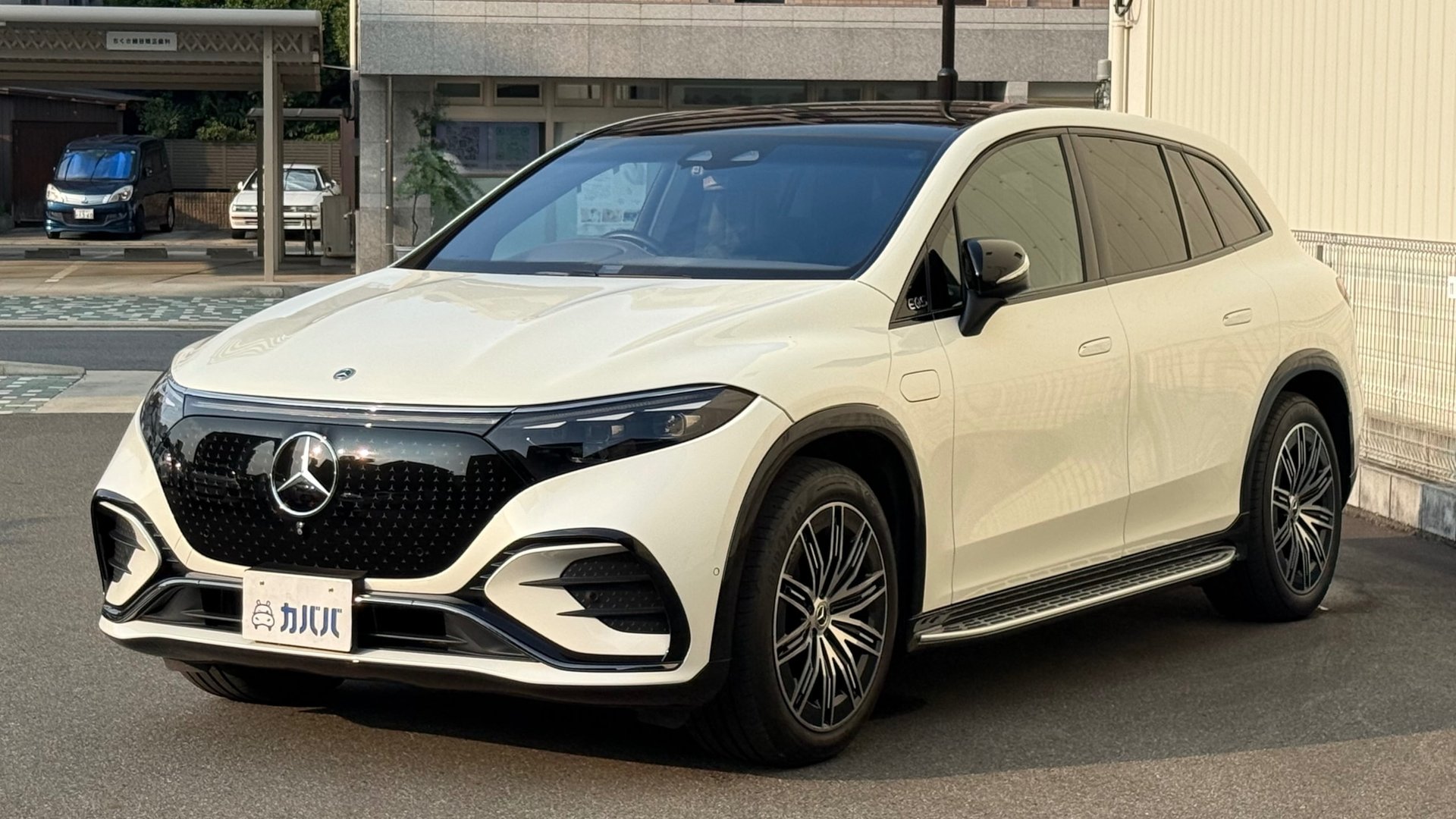 MERCEDES-BENZ EQS SUV 450 4MATIC AMG LINE PACKAGE - View 1