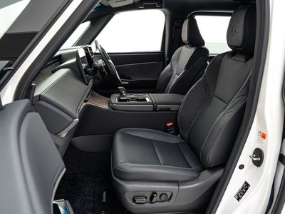 2024 Lexus LM — миниатюра 42