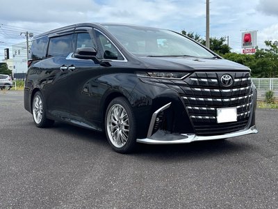 2025 Toyota ALPHARD photo 2