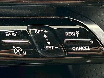 MERCEDES-BENZ C-CLASS - 7