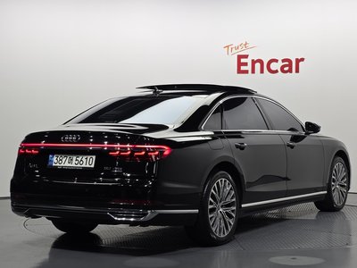 2021 AUDI A8 photo 3