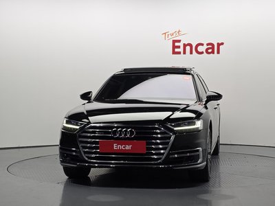 2021 AUDI A8 photo 2