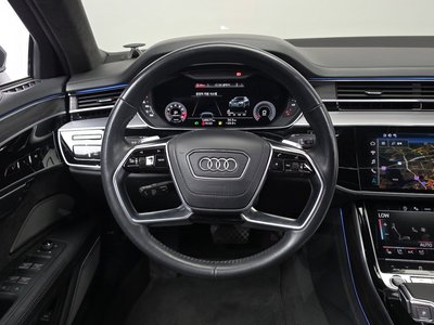 2021 AUDI A8 — миниатюра 13