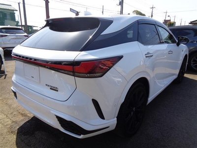 LEXUS RX - 8