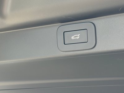 2023 LAND Rover RANGE ROVER — миниатюра 13