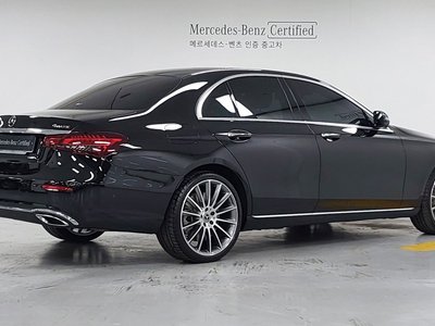صورة 4 لـ 2023 Mercedes-BENZ E-CLASS