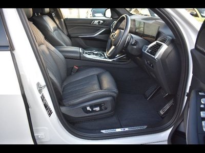 2023 BMW X7 — миниатюра 20