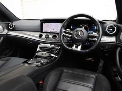 MERCEDES-BENZ E-CLASS - 6