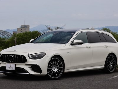 MERCEDES-BENZ E-CLASS - 8