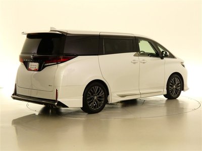 TOYOTA VELLFIRE - 3