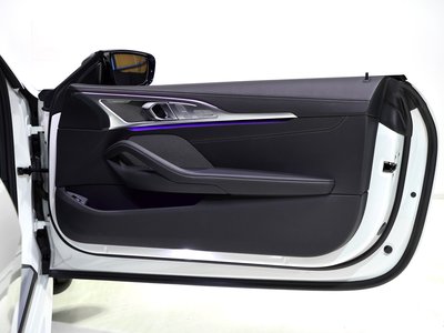 2023 BMW 8 SERIES — миниатюра 33