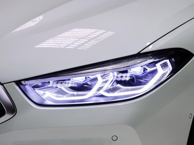 2023 BMW 8 SERIES — миниатюра 13