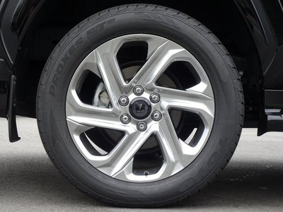 صورة 3 لـ 2024 Toyota LAND CRUISER 300