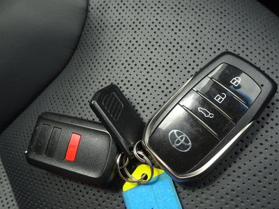 صورة مصغرة 50 لـ 2024 Toyota LAND CRUISER 300