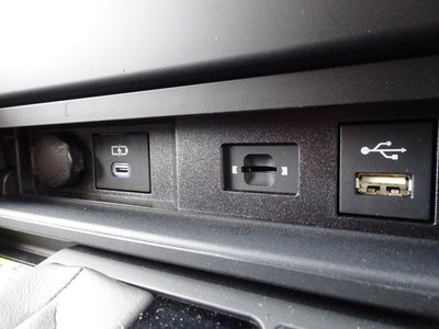 صورة مصغرة 43 لـ 2024 Toyota LAND CRUISER 300