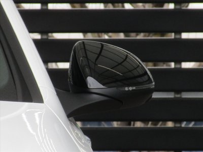 2025 MERCEDES-BENZ C-CLASS photo 6