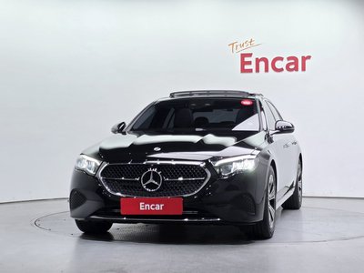 MERCEDES-BENZ E-CLASS - 2
