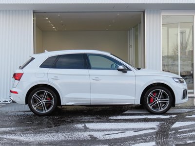 AUDI SQ5 - 6