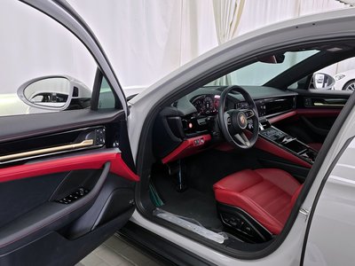 PORSCHE PANAMERA - 10