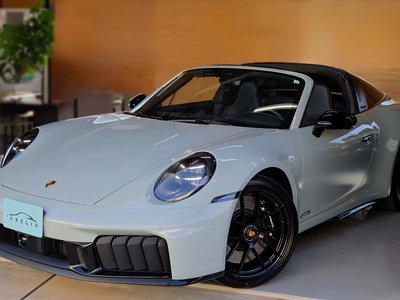 PORSCHE 911 TARGA - 1