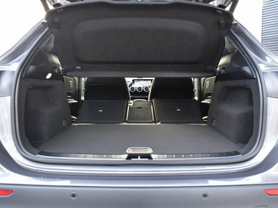 MERCEDES-BENZ GLA - 10