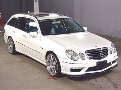 2006 Mercedes-BENZ E-CLASS AMG 照片 1