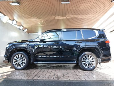 TOYOTA LAND CRUISER 300 - 5