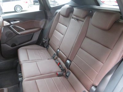 2025 BMW X1 照片 9