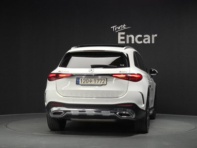 MERCEDES-BENZ GLC - 4