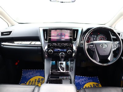 TOYOTA ALPHARD - 7