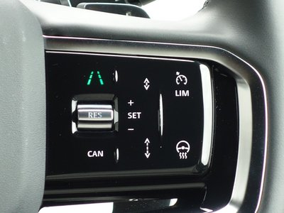 LAND ROVER DISCOVERY SPORT - 8